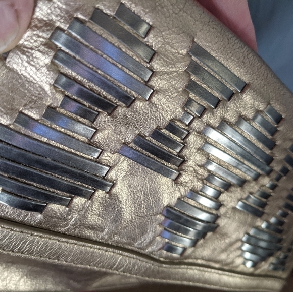 NICOLE Miller Metallic Leather Clutch with Woven Detail - Picture 5 of 8